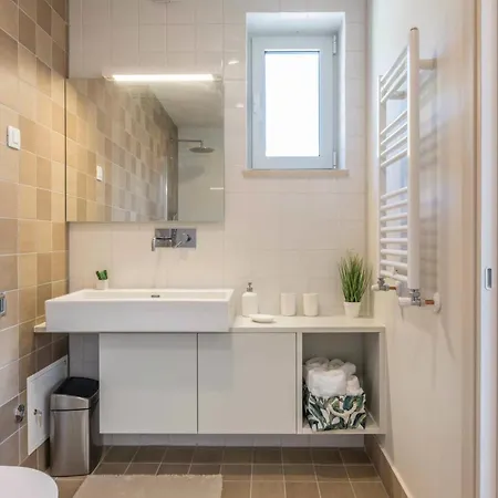 Cozy In With Kitchen Plomin